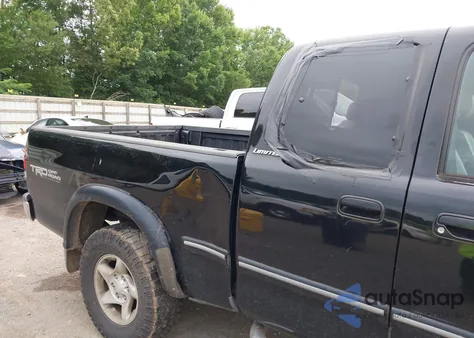 2001 Toyota Tundra Ltd V8 из США, поврежденный, VIN 5TBRT38101S185591